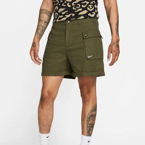 Nike Life Men's Woven P44 Cargo Shorts Cargo Khaki Green FJ7137-325 Sz 34 or 36